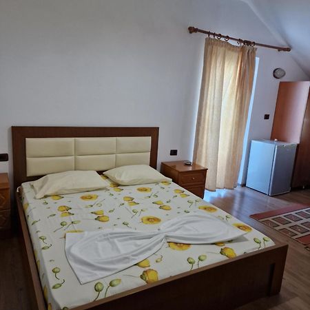 Hotel Restaurant Savoja Πόγραδετς Δωμάτιο φωτογραφία