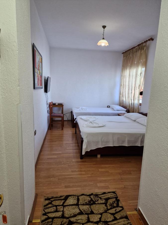 Hotel Restaurant Savoja Πόγραδετς Εξωτερικό φωτογραφία