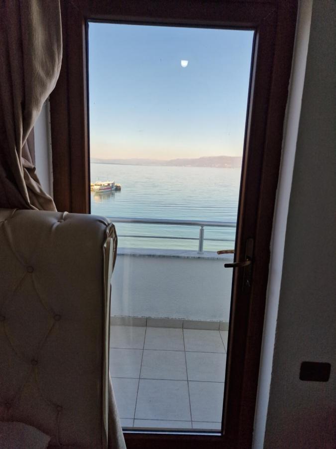 Hotel Restaurant Savoja Πόγραδετς Εξωτερικό φωτογραφία