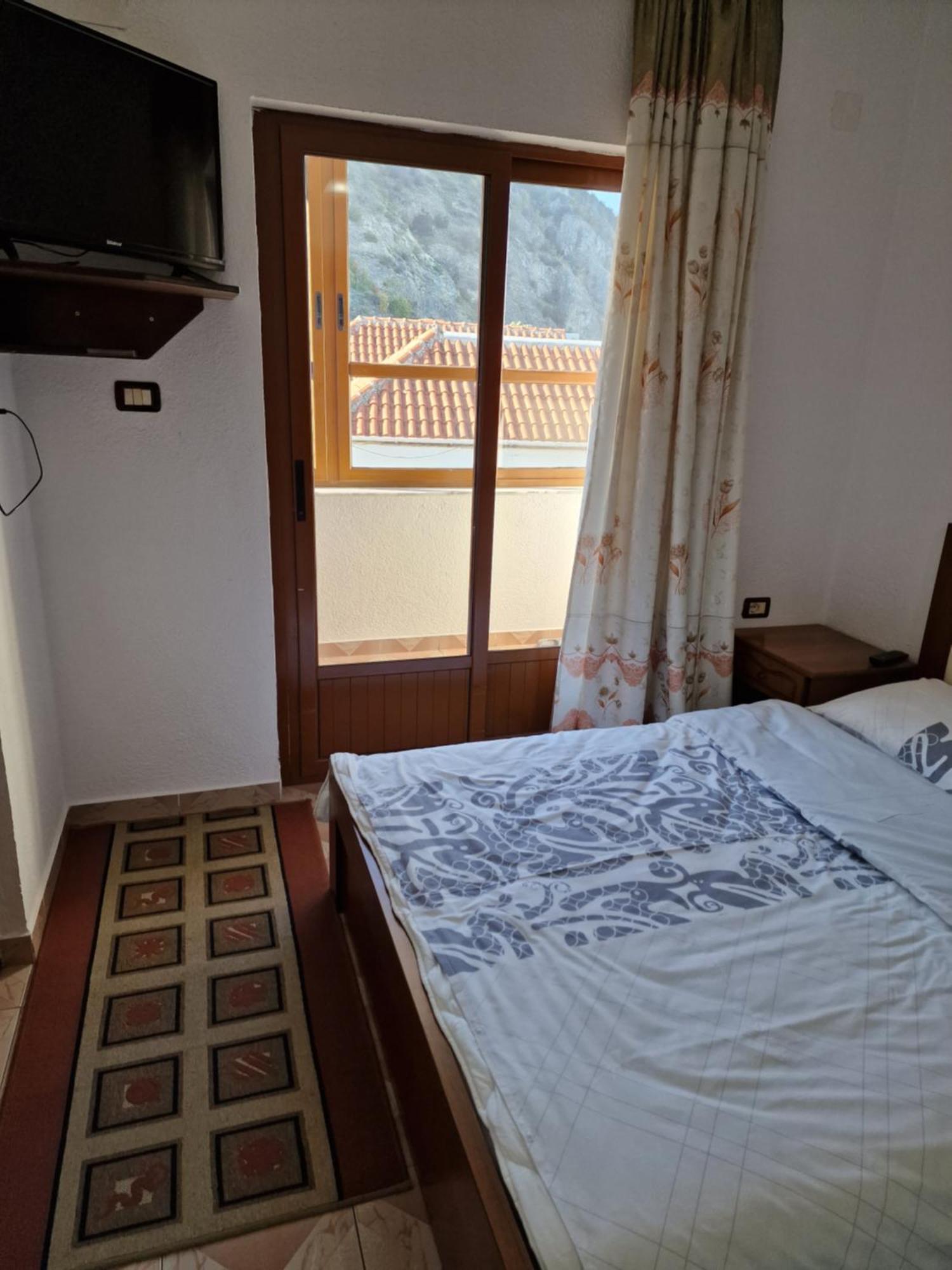 Hotel Restaurant Savoja Πόγραδετς Δωμάτιο φωτογραφία